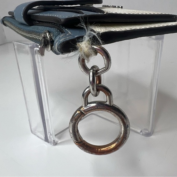 💙Coach Chalk/Indigo Logo Keychain Wristlet/Wallet/Card Holder | PRELOVED!!💙 - Picture 3 of 12